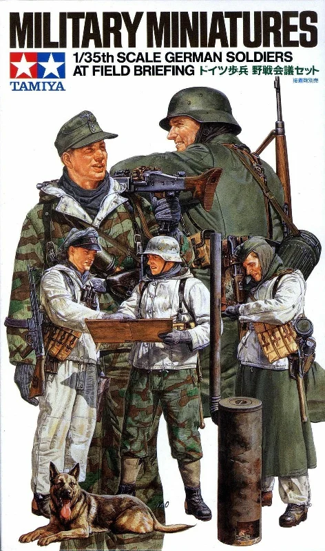 Tamiya 1/35 German Soldiers at Field Briefing