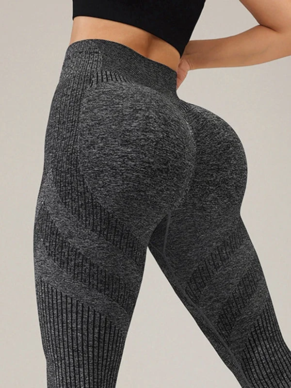 ZASUWA Female Seamless Scrunch Bum Leggings