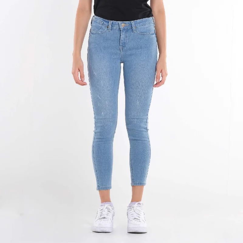 LEE WOMENS SKYLER JEANS IN DISTRESSED DENIM